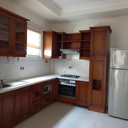 Margot Apartment Pondok Indah Jakarta Ngoại thất bức ảnh