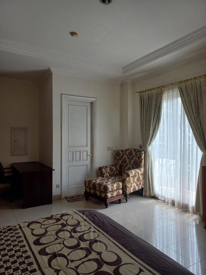 Margot Apartment Pondok Indah Jakarta Ngoại thất bức ảnh